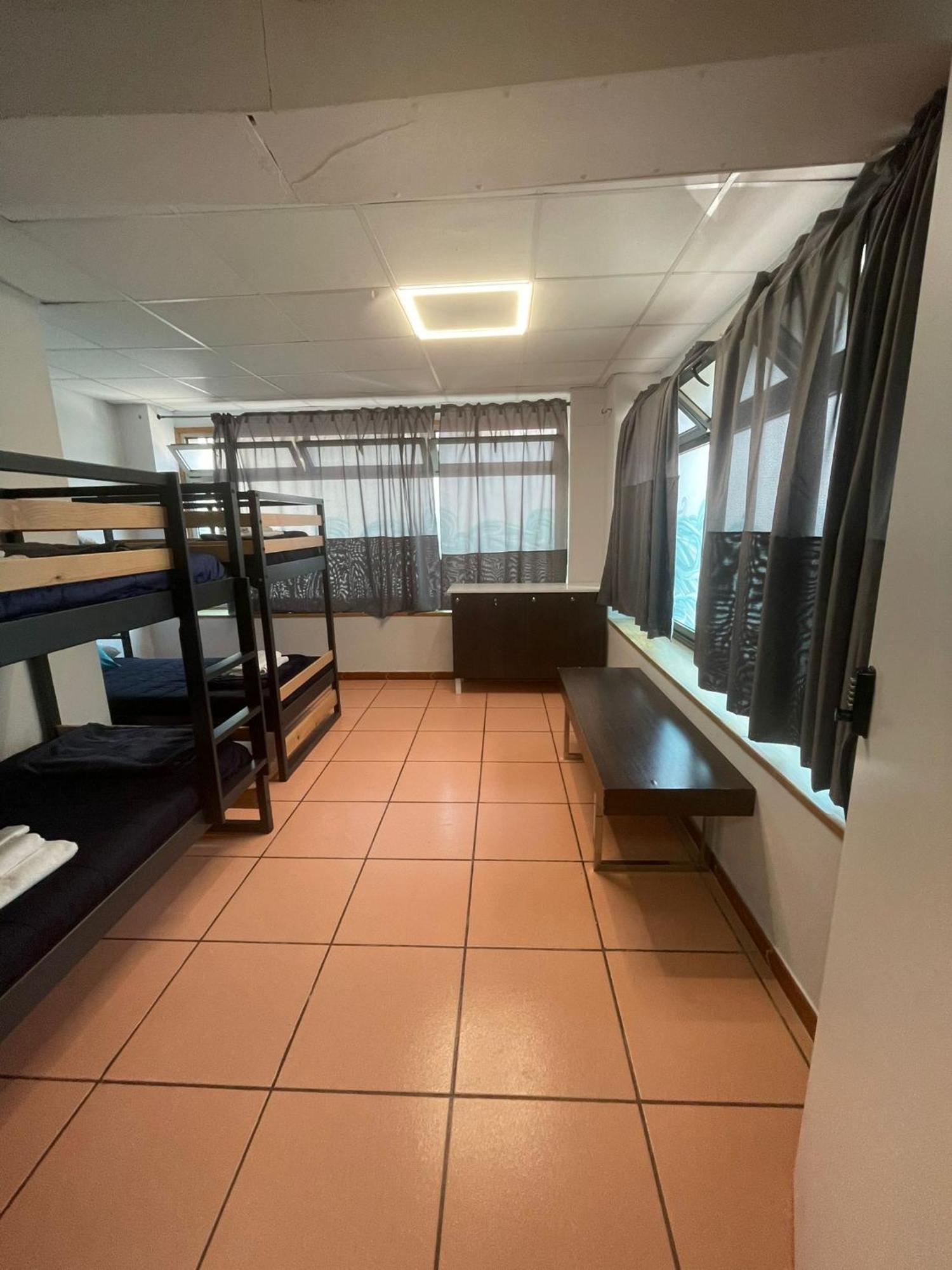 Hostel Cangas Екстериор снимка
